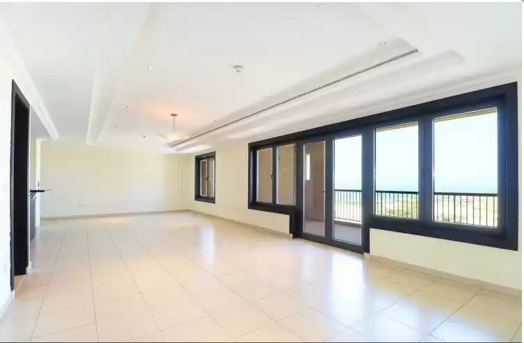 Жилой Готовая недвижимость 2 спальни С/Ж Квартира  продается в Аль-Садд , Доха #16066 - 1  image 